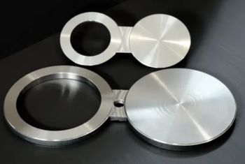 Spectacle Flanges